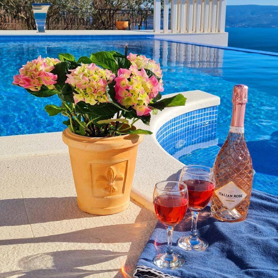 Sea View Luxury Apart Hotel Villa Conte With Swiming Pool And Romantic Spa Подстрана Екстериор снимка