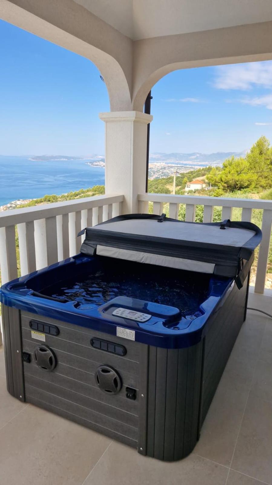 Sea View Luxury Apart Hotel Villa Conte With Swiming Pool And Romantic Spa Подстрана Екстериор снимка
