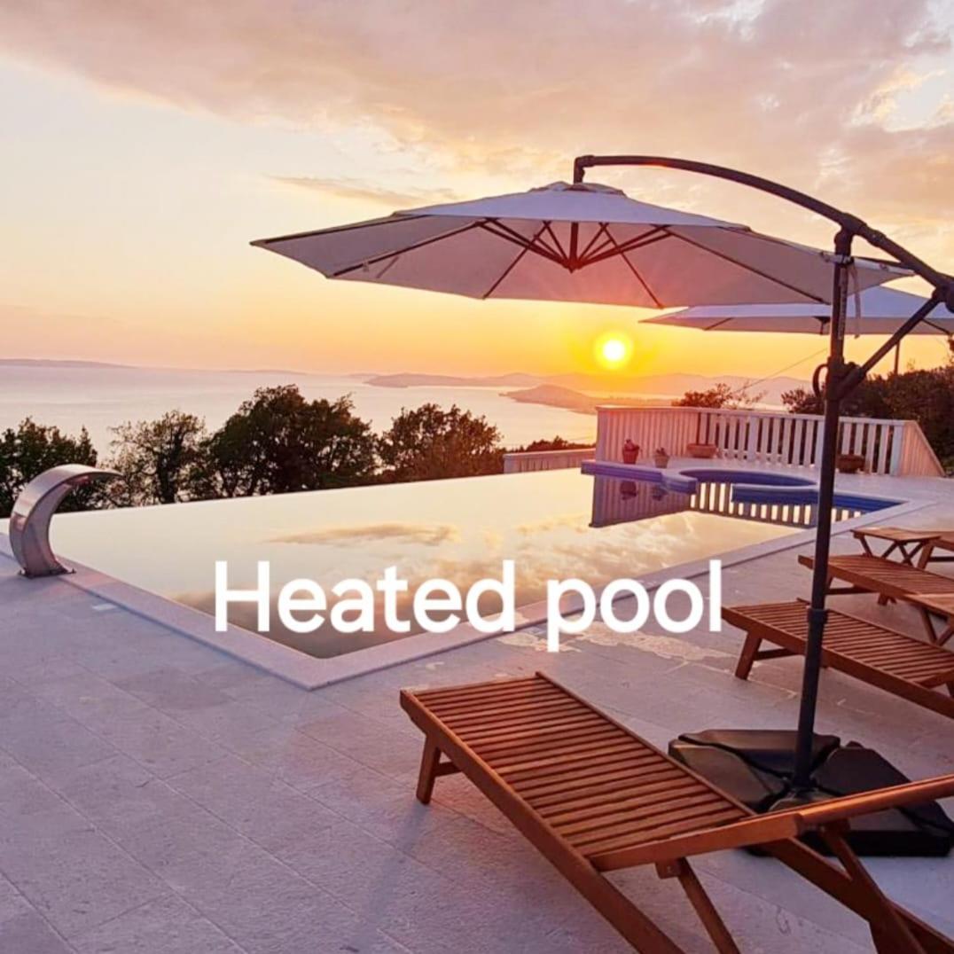 Sea View Luxury Apart Hotel Villa Conte With Swiming Pool And Romantic Spa Подстрана Екстериор снимка